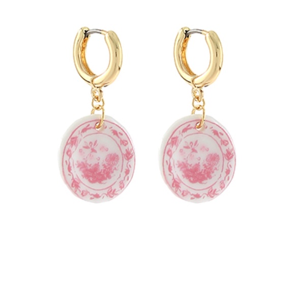 Printed Plate Charm Earrings - Picture 1 of 2